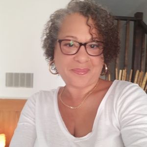 Meet your Posher, Brenda